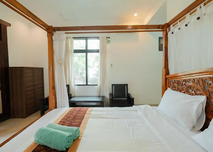 Ayu Bungalow Redpartner Pensión *