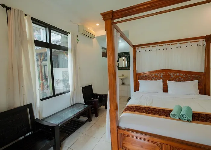 Pensión Ayu Bungalow Redpartner