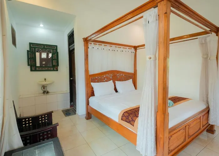 Pensión Ayu Bungalow Redpartner