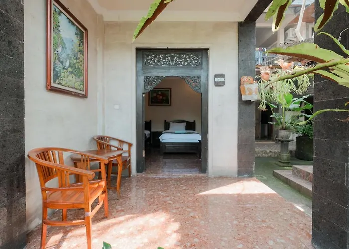 Ayu Bungalow Redpartner Pensión Ubud